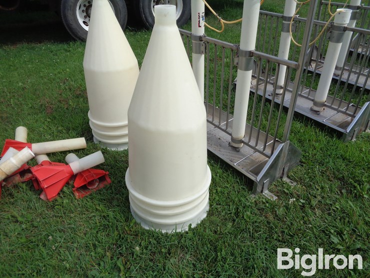 stainless-steel-tube-feeders-image-13