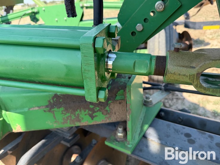 john-deere-637-image-19