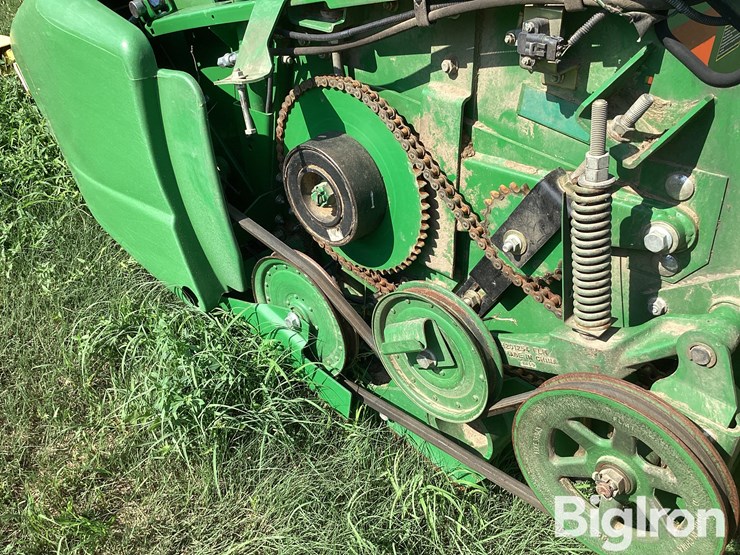 2012-john-deere-630f-image-12