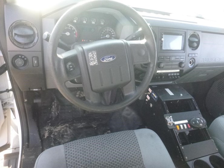 2015-ford-f350-image-12