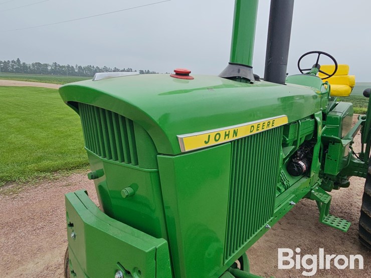 1970-john-deere-4520-image-9