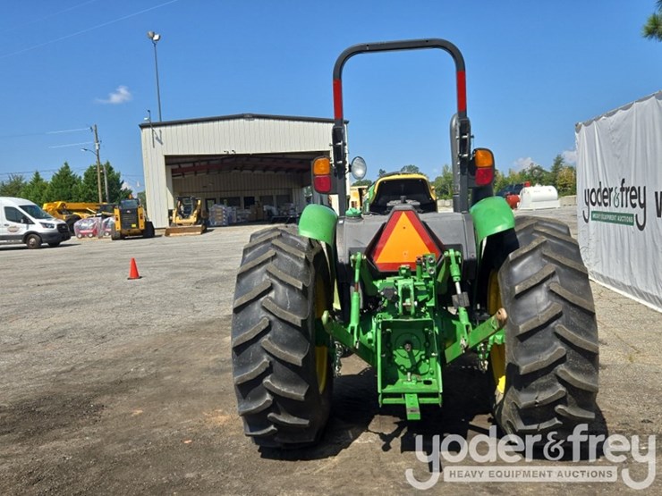 2016-john-deere-5055e-image-4