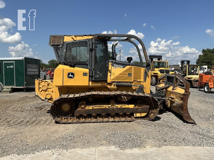 2012-deere-700k-lgp-image-5