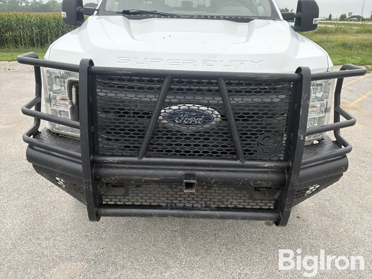 2019-ford-f350-xl-image-16