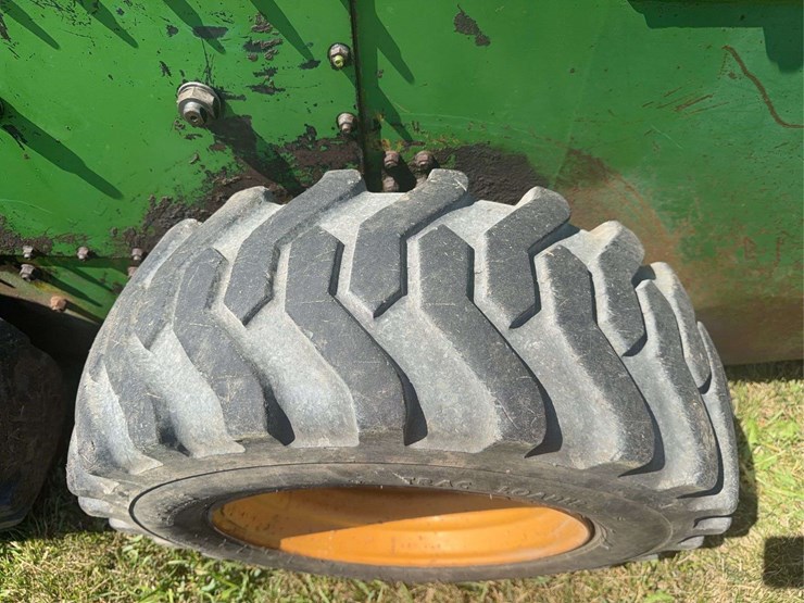 john-deere-170-image-12