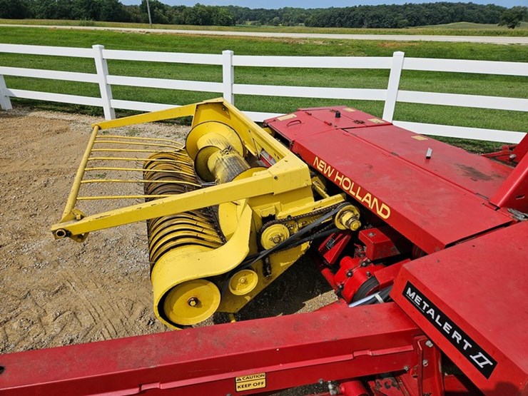 2018-new-holland-790-image-27