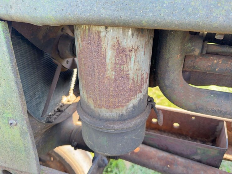 john-deere-b-image-21