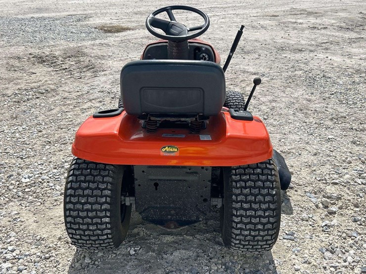 2013-ariens-40in-riding-mower-image-23