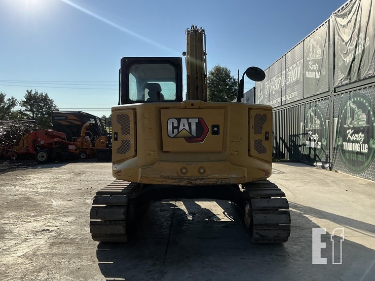 2021-caterpillar-310-image-3