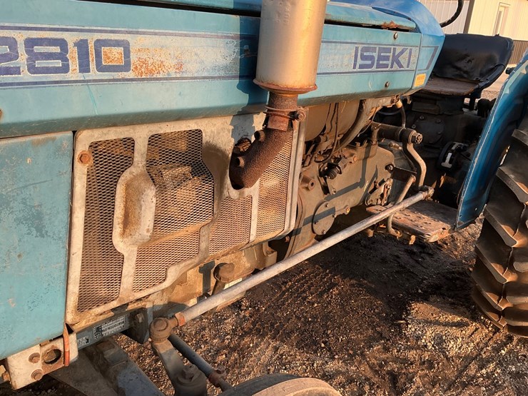 1978-iseki-ts2810-image-10
