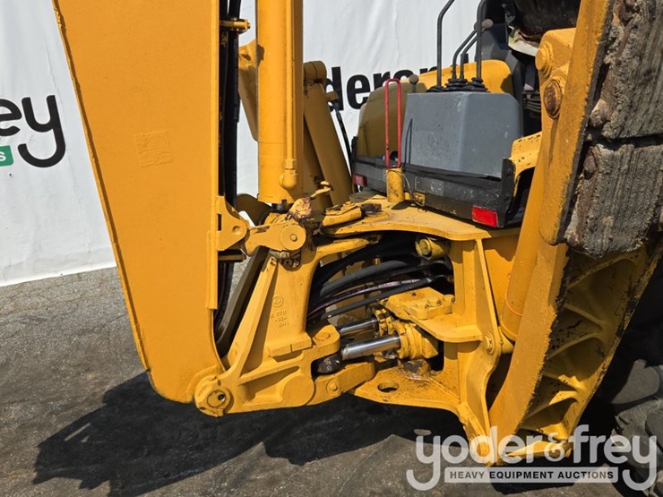 caterpillar-416c-image-29