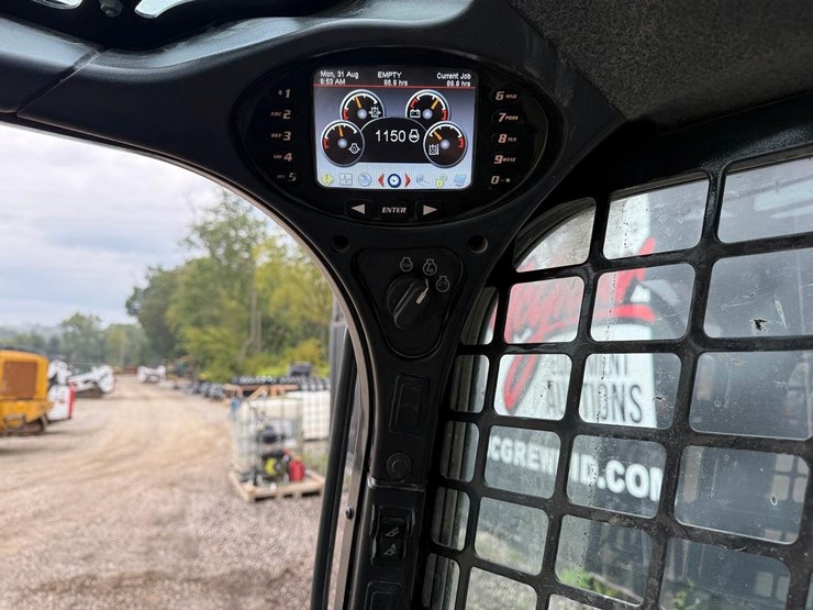 2023-bobcat-t650-image-24