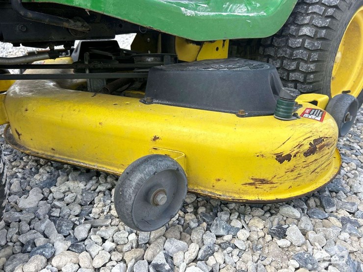 john-deer-48in-riding-mower.-image-10
