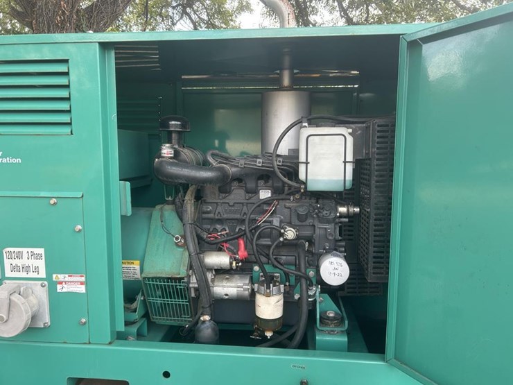 #203-•-cummings-power-diesel-generator-25kw-image-19