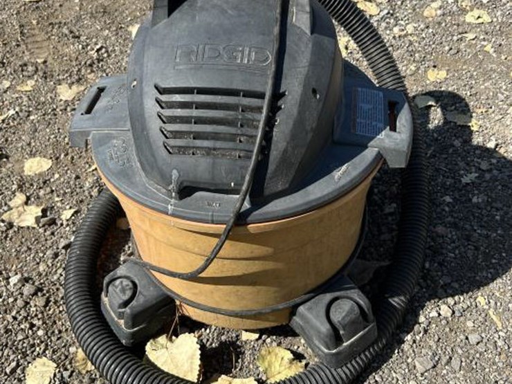 #88-•-ridgid-6-gal-shop-vac-image-1