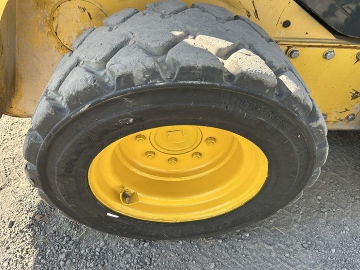 komatsu-sk820-5n-image-10
