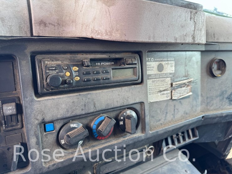 1998-international-4700-image-25
