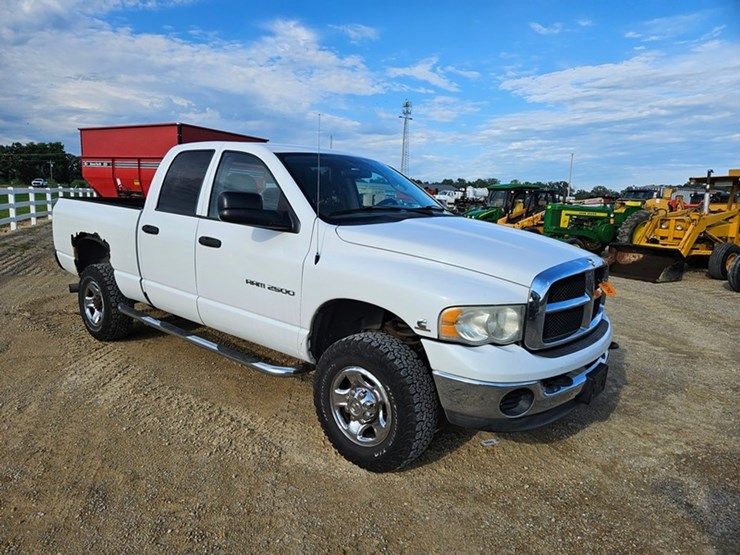 2004-dodge-ram-2500-image-7
