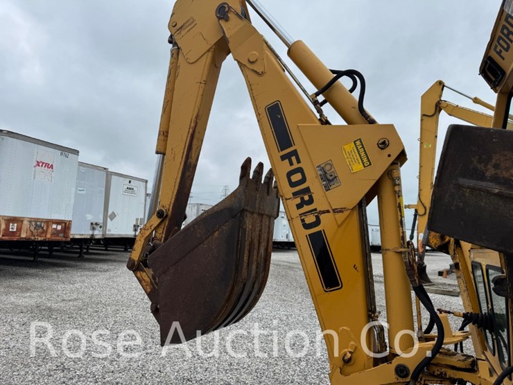 ford-f555b-backhoe-loader-enclosed-cab-(richmond,-va)-image-11
