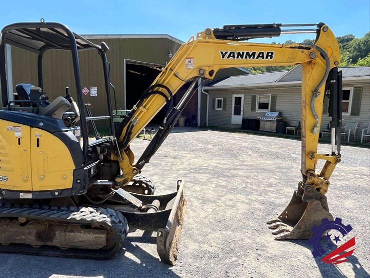 yanmar-vi035-6a-mini-excavator-image-14