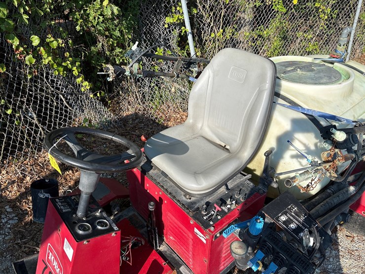 #1053-•-toro-1100-sprayer-image-11