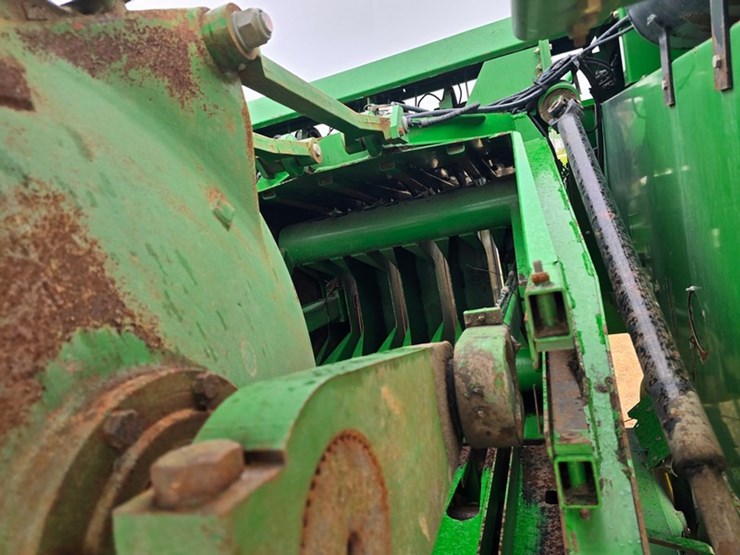 john-deere-100-image-26