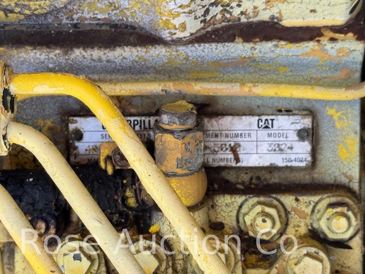 hydro-seeder-caterpillar-engine-(new-kent,-va)-image-11