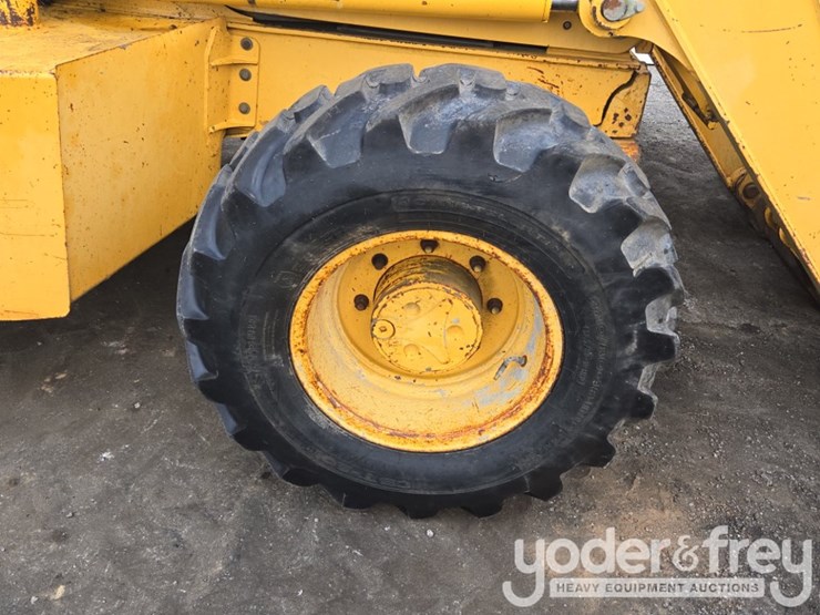 deere-310g-image-13