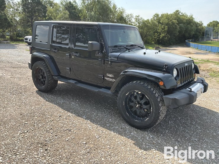 2010-jeep-wrangler-image-3