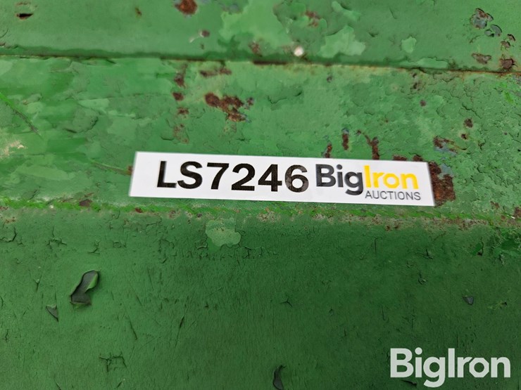 john-deere-444-image-10