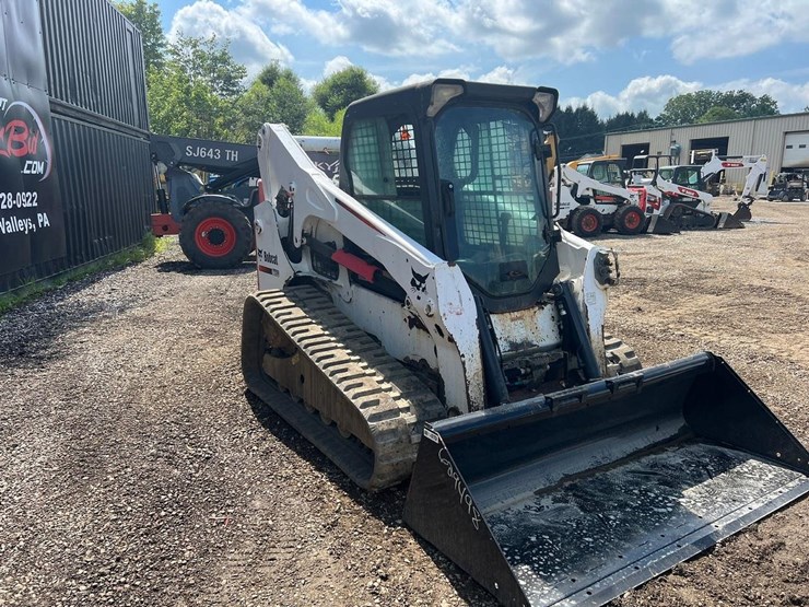 2015-bobcat-t770-image-9