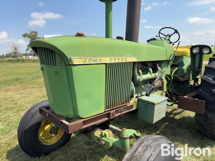 1961-john-deere-4010-image-9