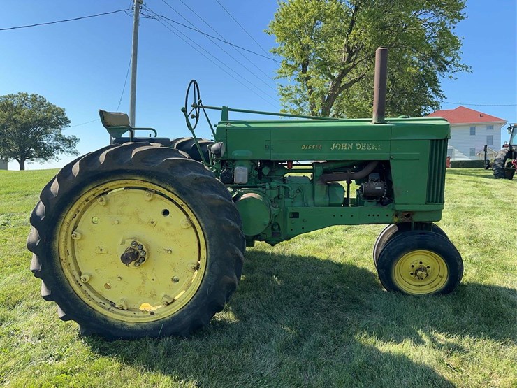 john-deere-70-image-6