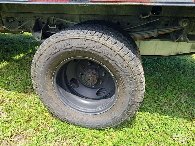 2005-ford-f350-image-48