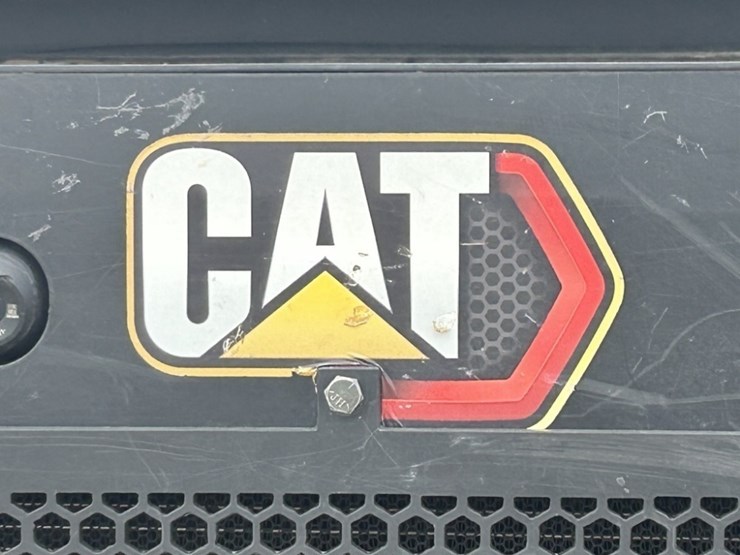 2023-caterpillar-299d3-xe-image-10