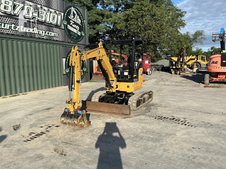 2022-caterpillar-302.7cr-image-8