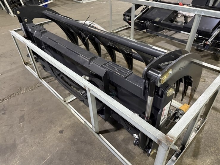 2026-arteer-rr-78w-brush-grapple-image-4