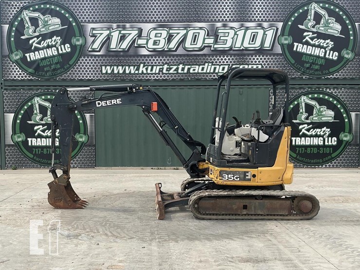 2016-deere-35g-image-1