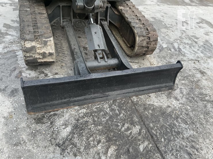 2018-bobcat-e32i-image-12