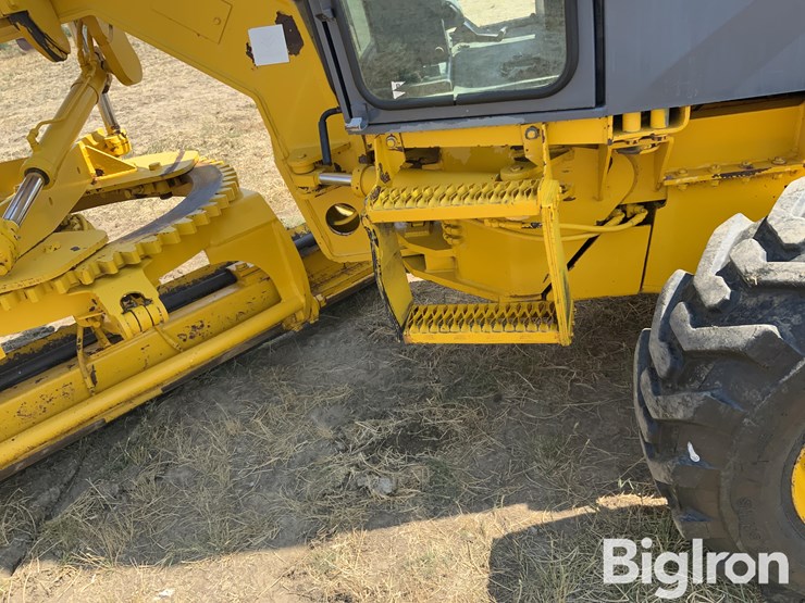 new-holland-rg100-image-12