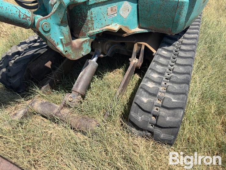 komatsu-pc35r-8-image-19
