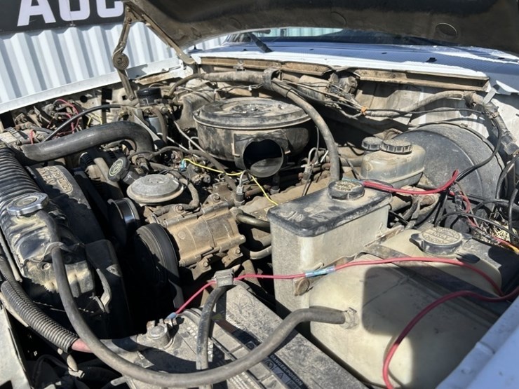 1993-ford-f350-image-39