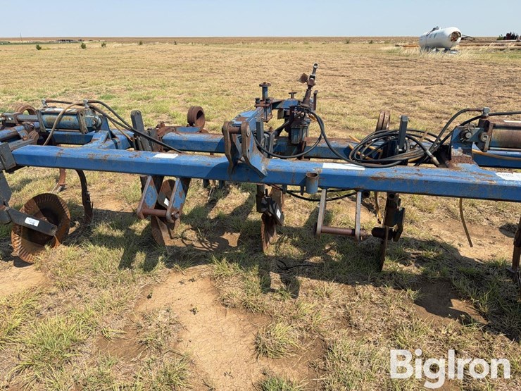 blu-jet-30’-anhydrous-applicator-image-9