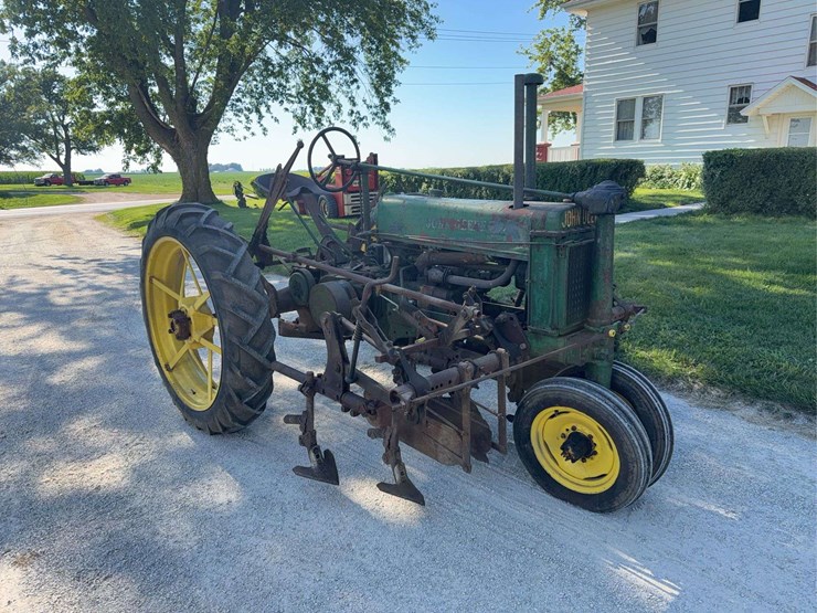 john-deere-b-image-7