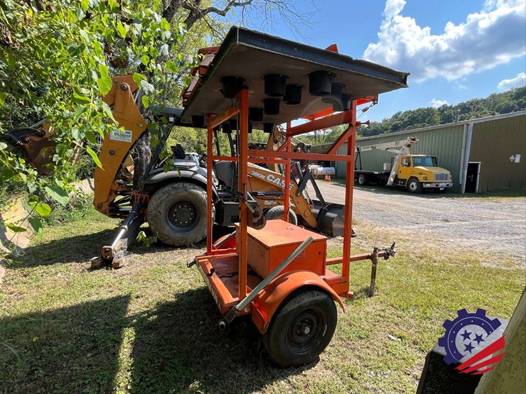 psc-arrowmaster-vi-1500-solar-powered-/-towable-arrow-board-image-3