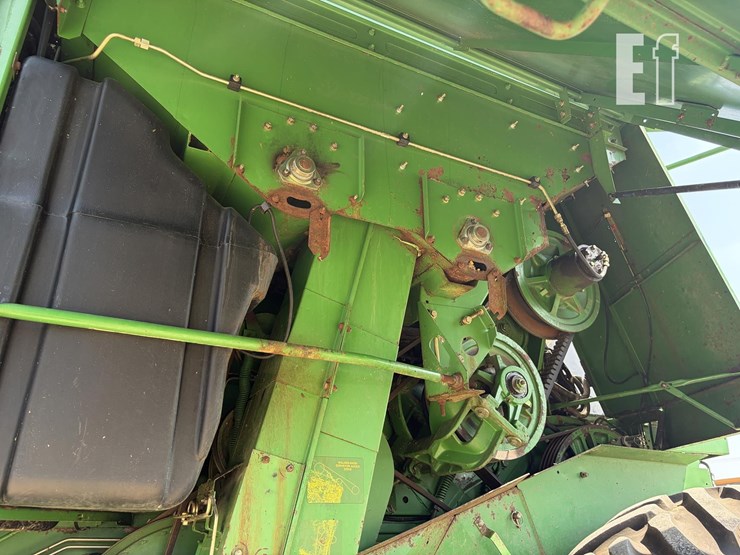 1997-john-deere-9600-image-10