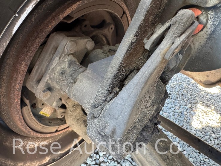 2015-freightliner-m2-112-single-axle-truck-tractor-(saluda,-va)-image-25