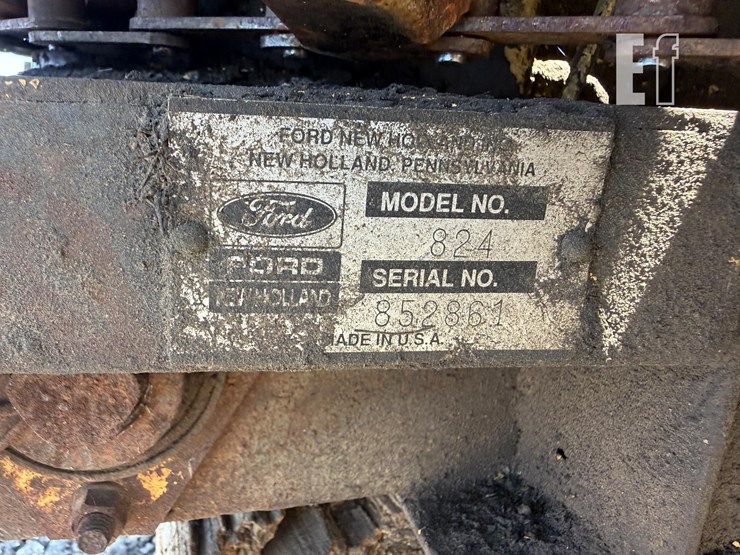new-holland-824-image-5