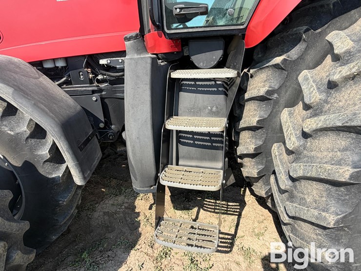 2009-case-ih-magnum-335-image-11