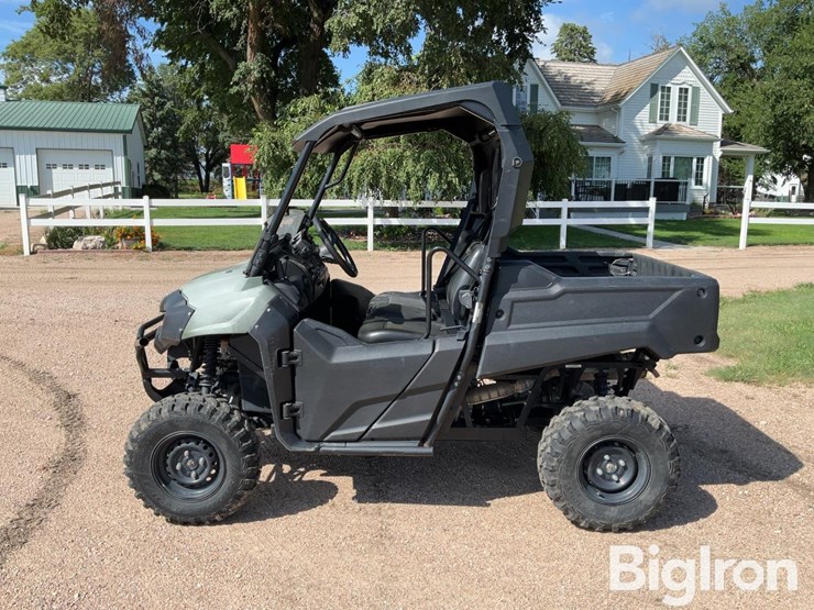 2023-pioneer-4x4-image-8